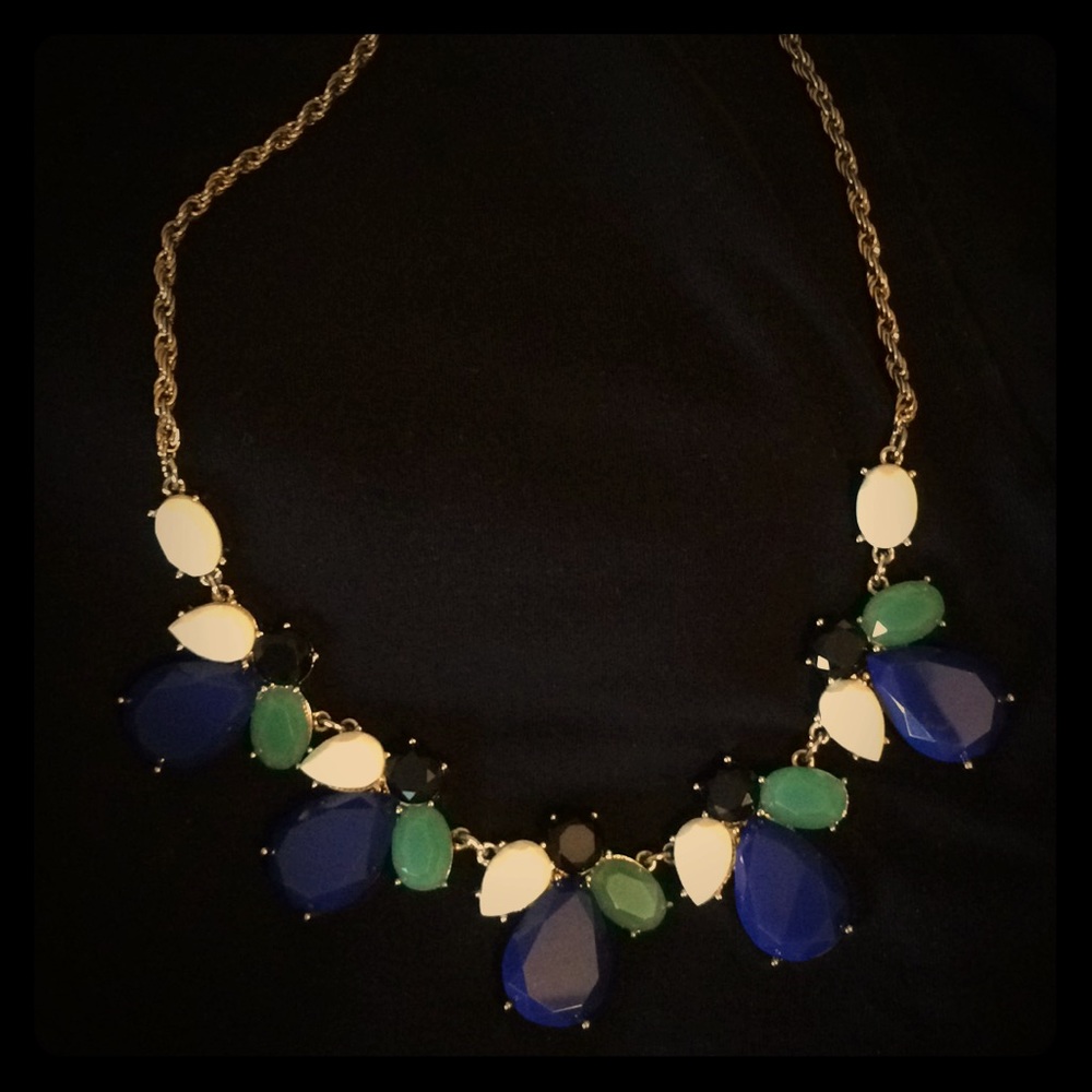 Black teal white gold necklace